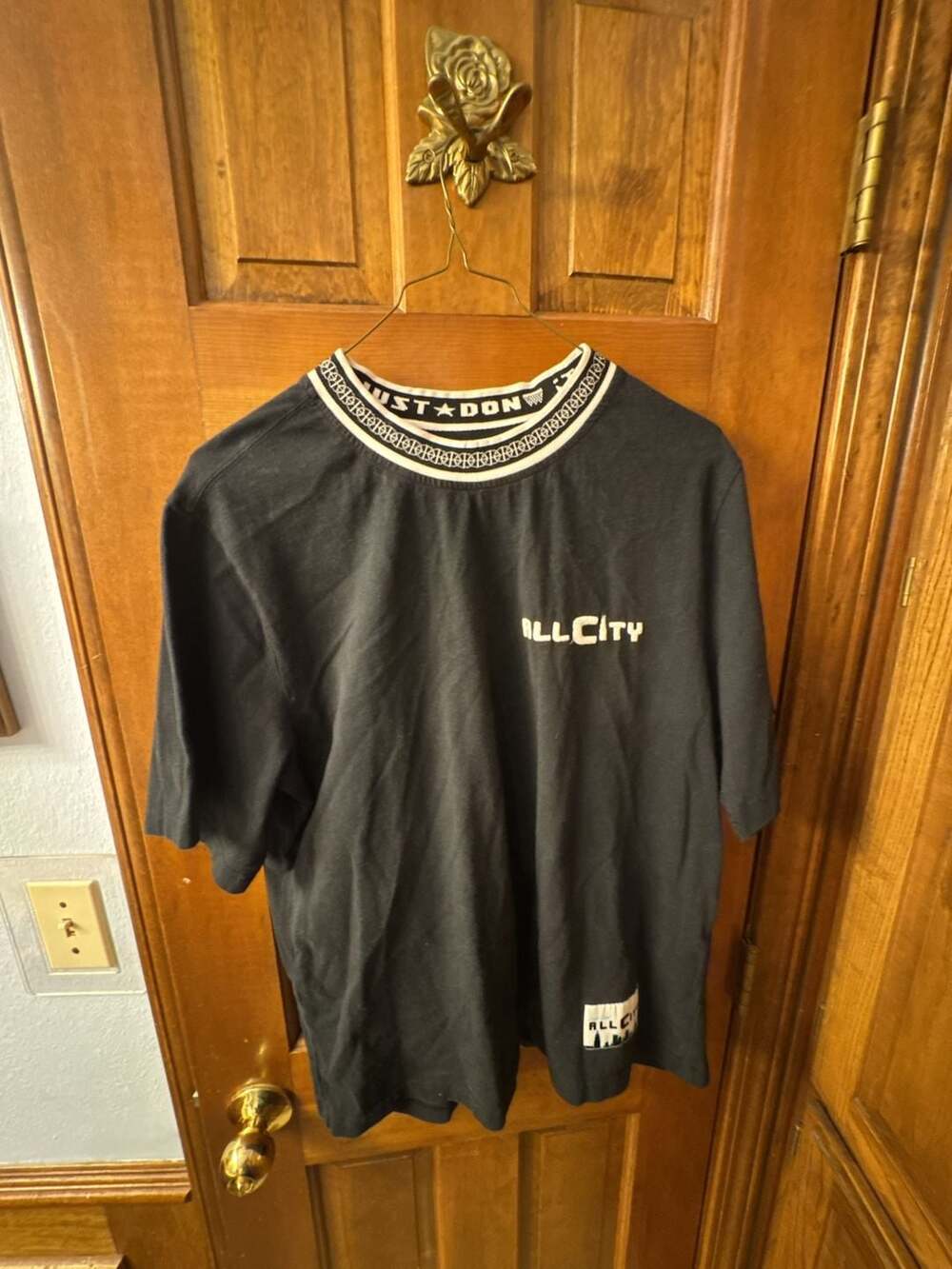 Just Don All City By Just Don Black T-Shirt Medium
